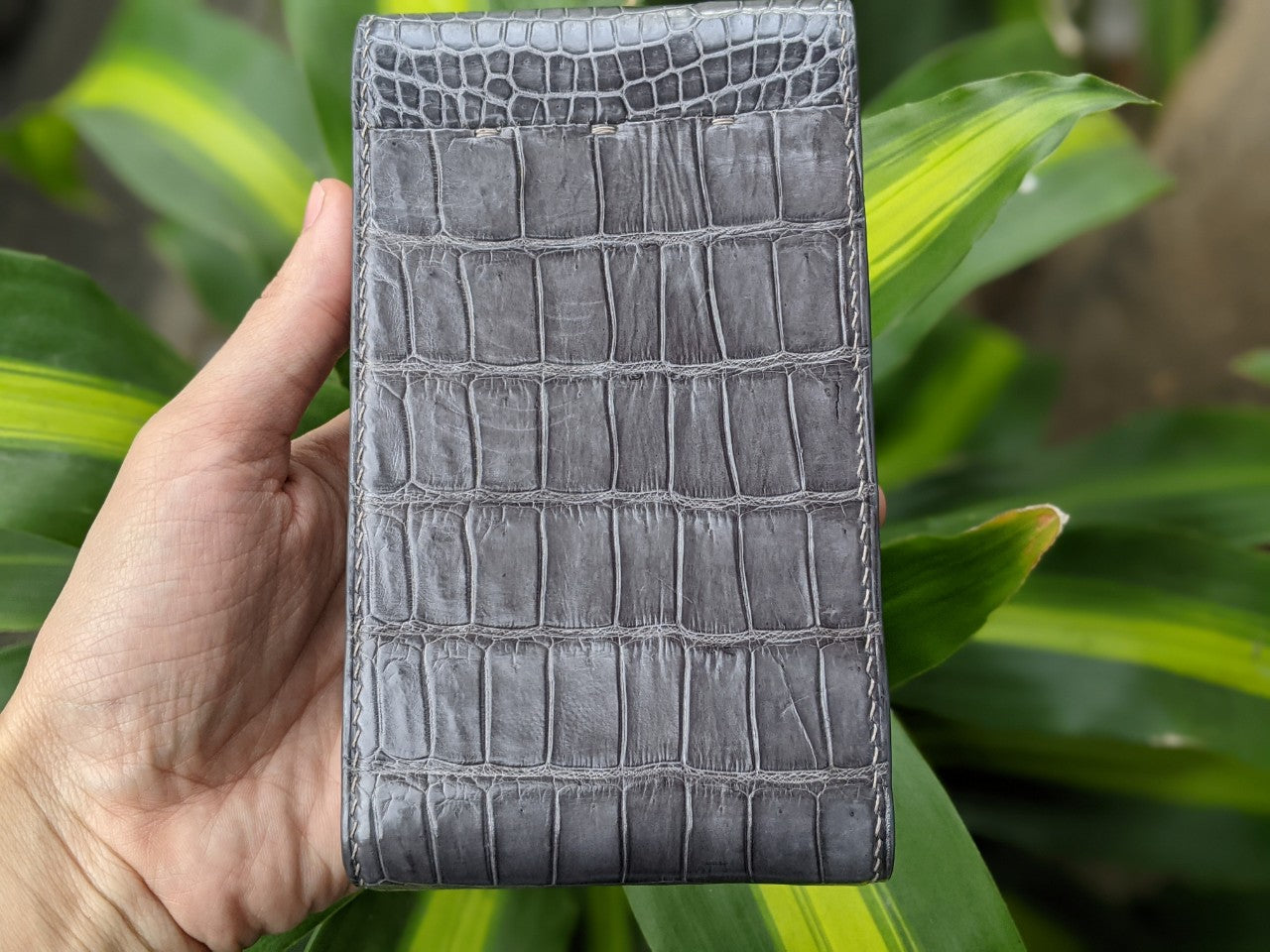 Gray Alligator Pen Case