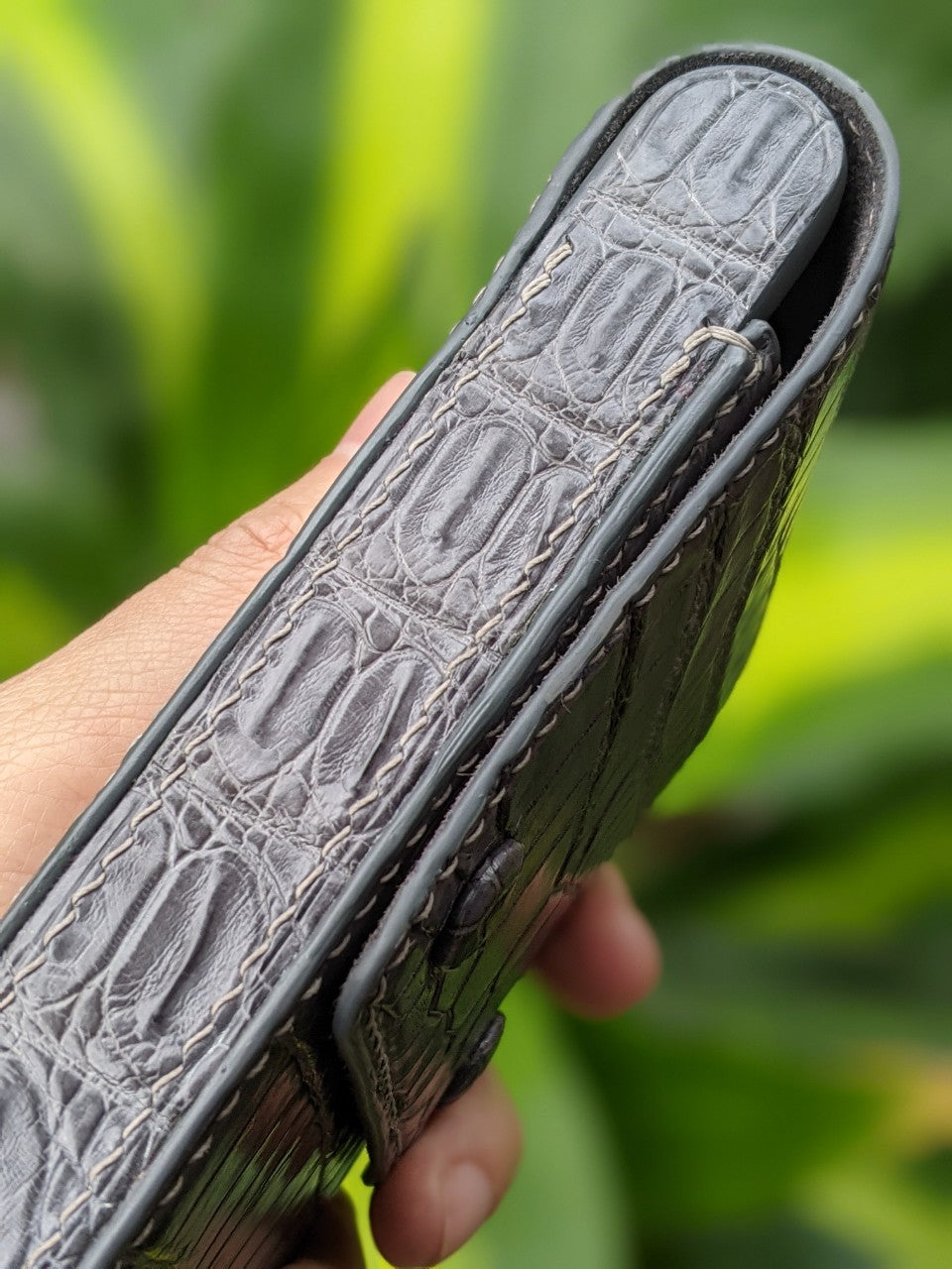 Gray Alligator Pen Case