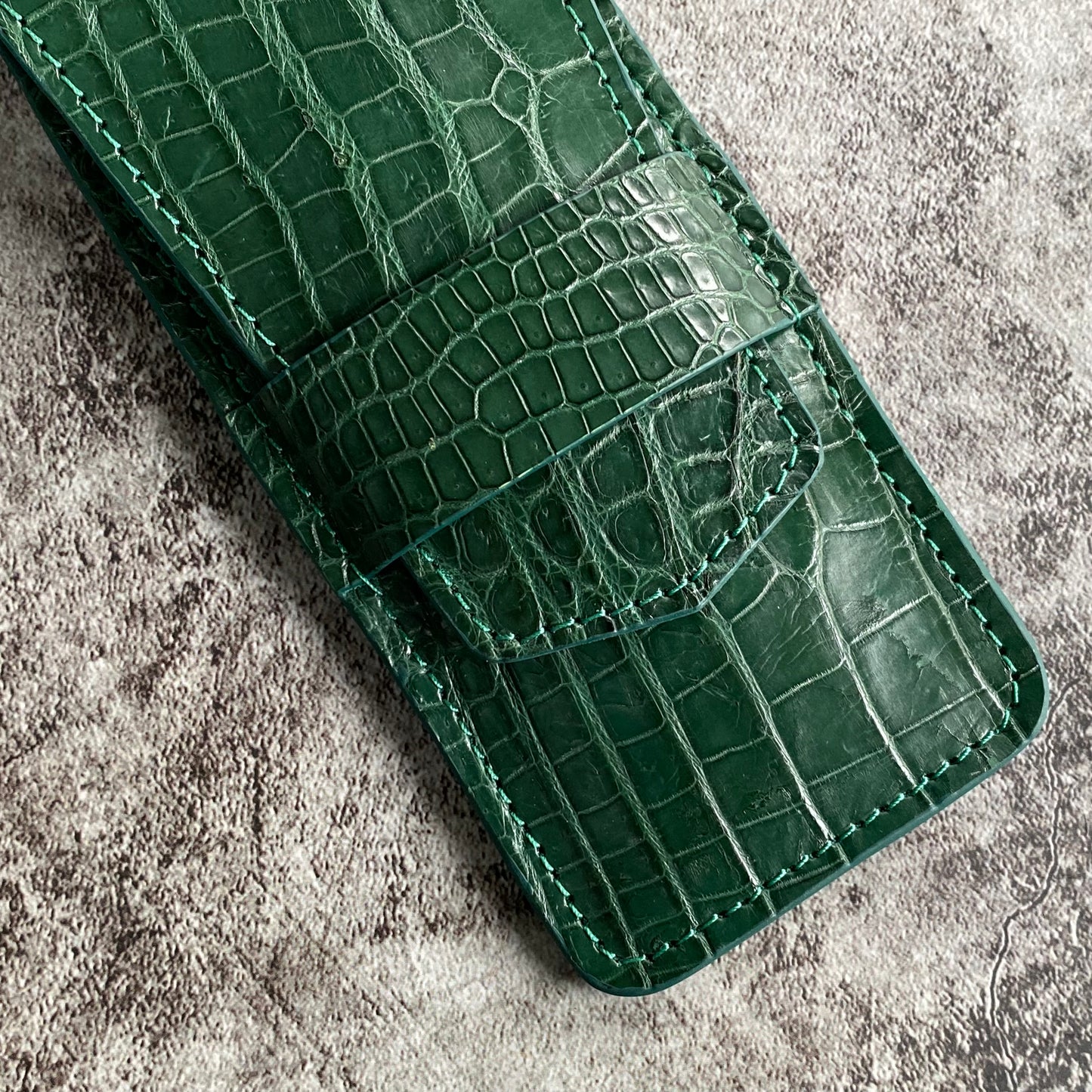 Green Alligator Pen Case