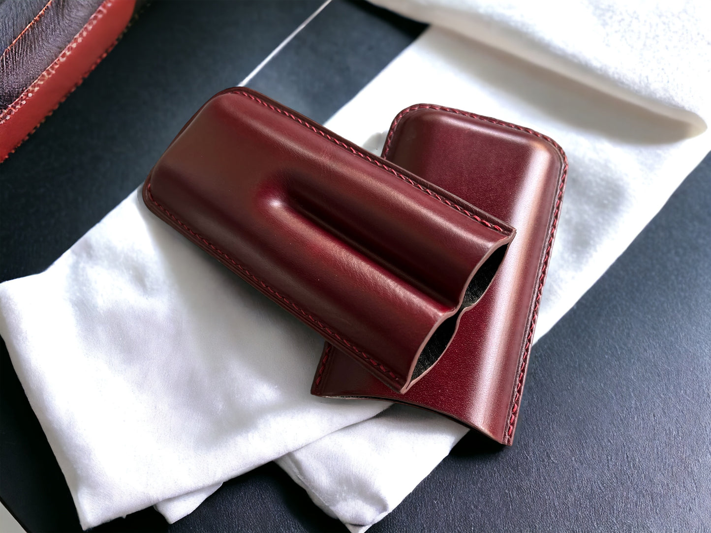 Handmade Wine Leather Cigar Case, Leather Cigar Humidor, 2 to 3 Tubes Cigar Case