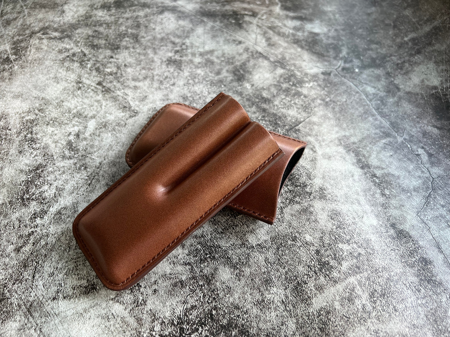 Handmade Light brown Leather Cigar Case, Leather Cigar Humidor, 2 to 3 Tubes Cigar Case