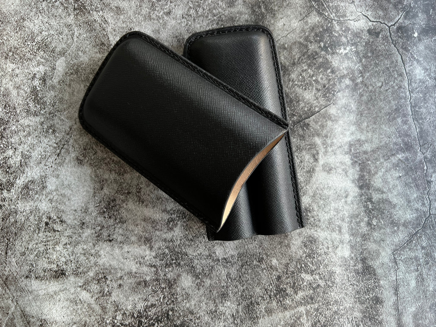Handmade Black Leather Cigar Case, Leather Cigar Humidor, 2 to 3 Tubes Cigar Case
