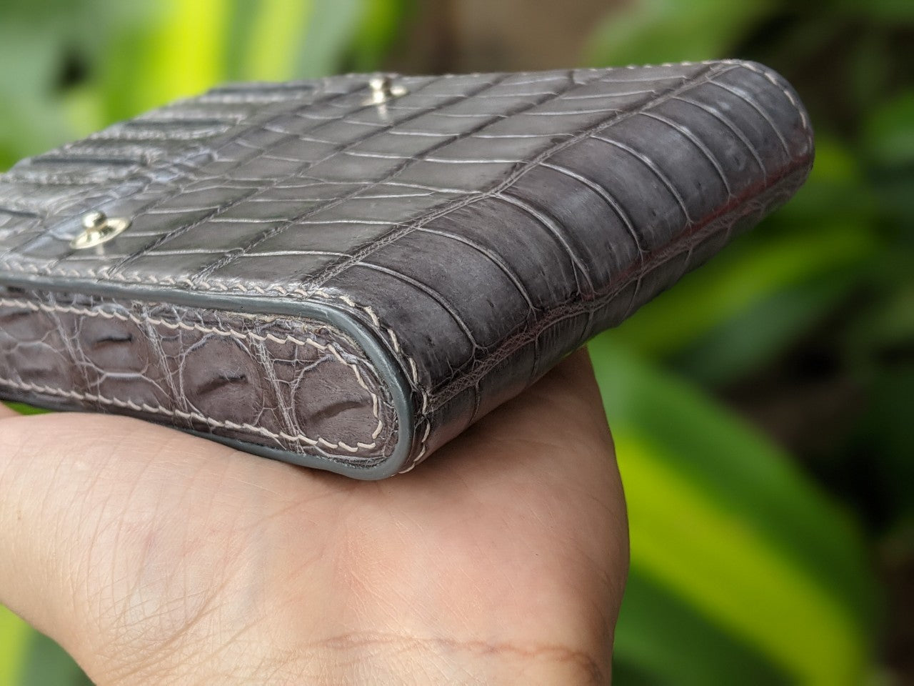 Gray Alligator Pen Case