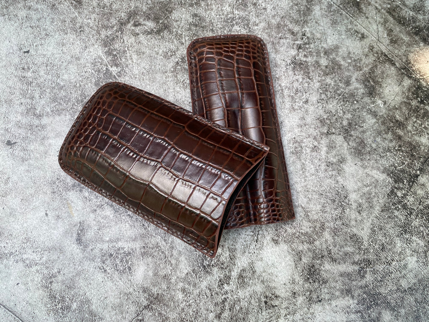 Handmade Dark Brown Italy Printed Cowhide Leather Cigar Case, Leather Cigar Humidor, 2 to 3 Tubes Cigar Case